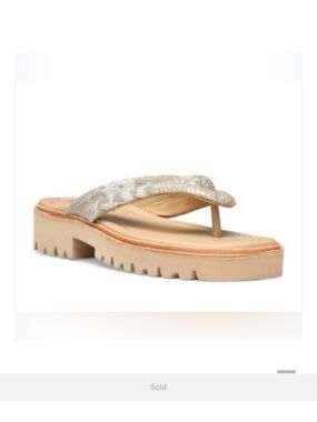 Donald Pliner Flip Flops Platform Dressy Womens 9.5- 10  Metallic Thong Sandal